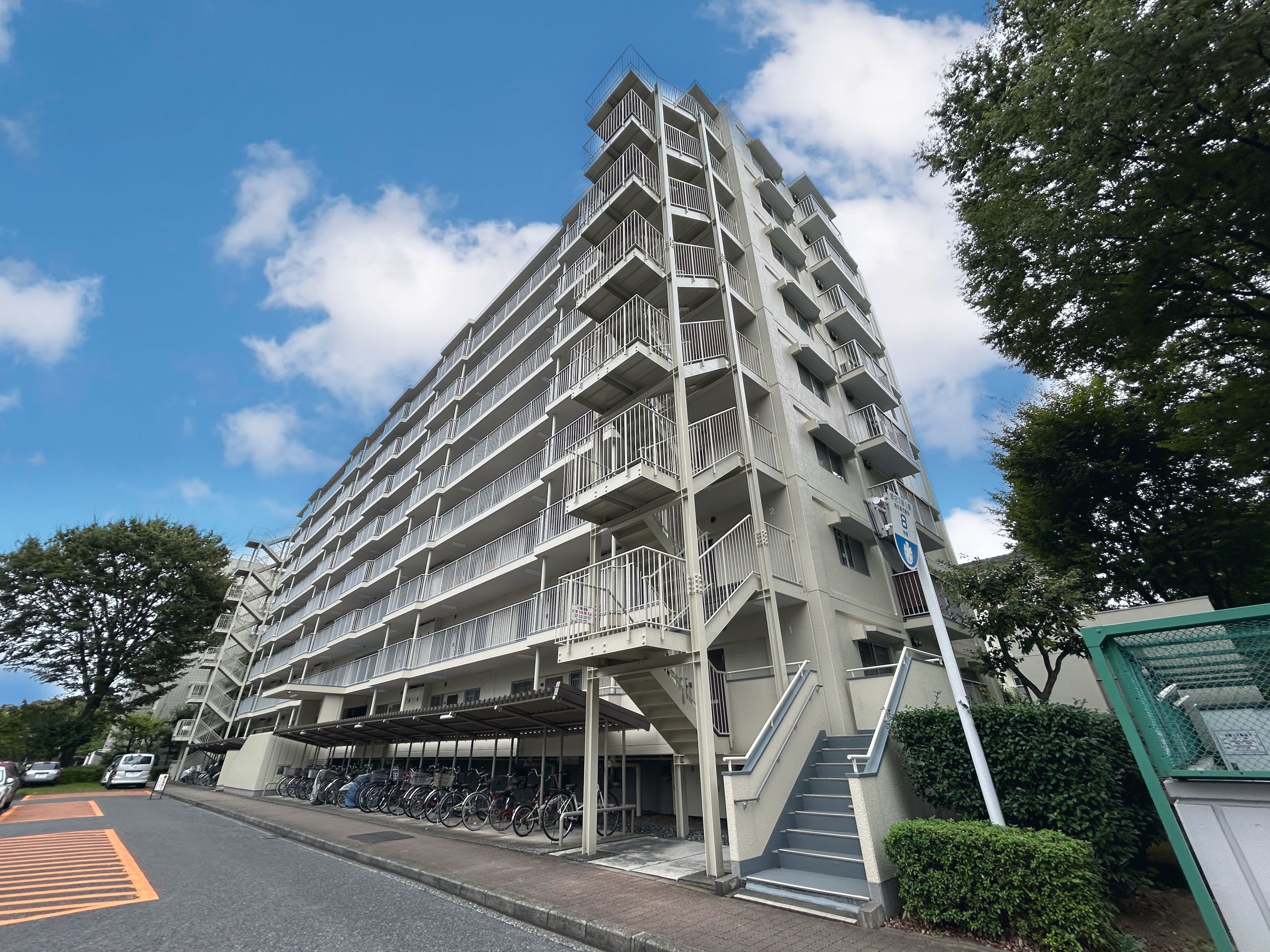 《志木ニュータウン南の森弐番街8号棟》マンション一室を売却させていただきました！